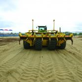 Tractor - scraper system